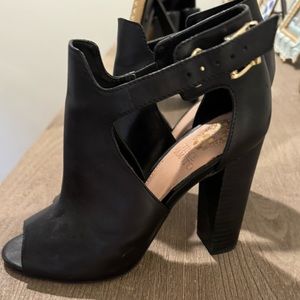 Vince Camuto leather open toe bootie